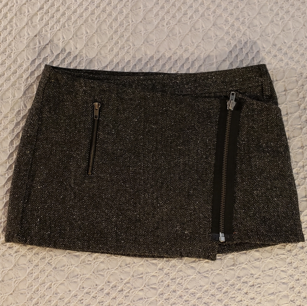 COPY - Guess Mini Skirt